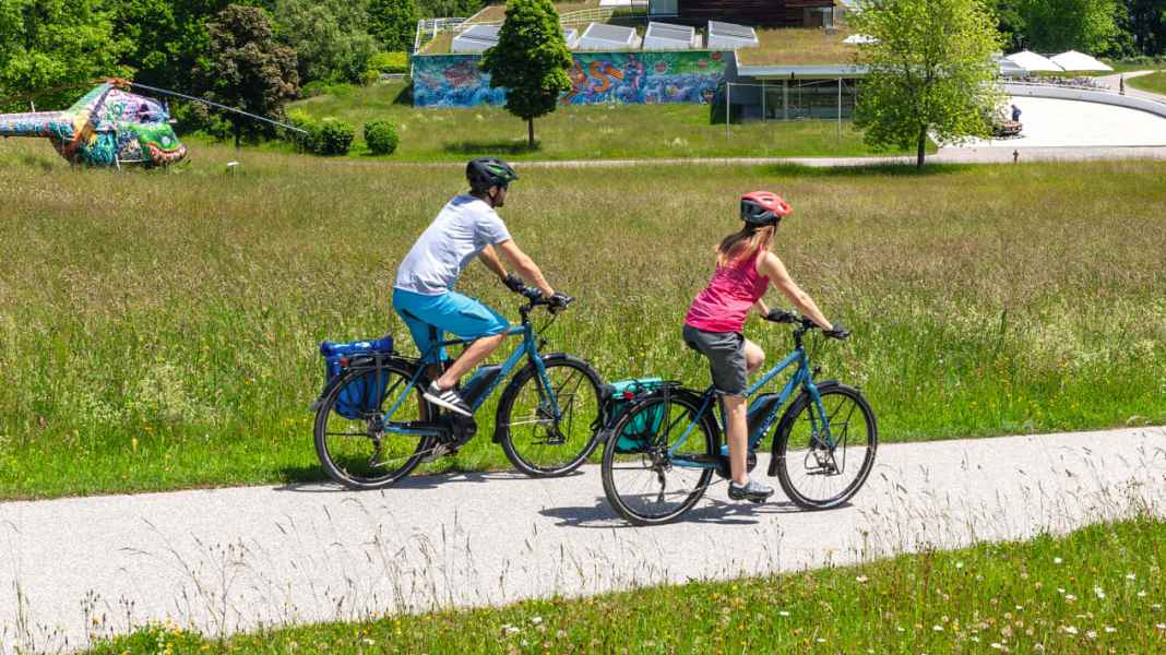 Cycle tours between Munich and the edge of the Alps