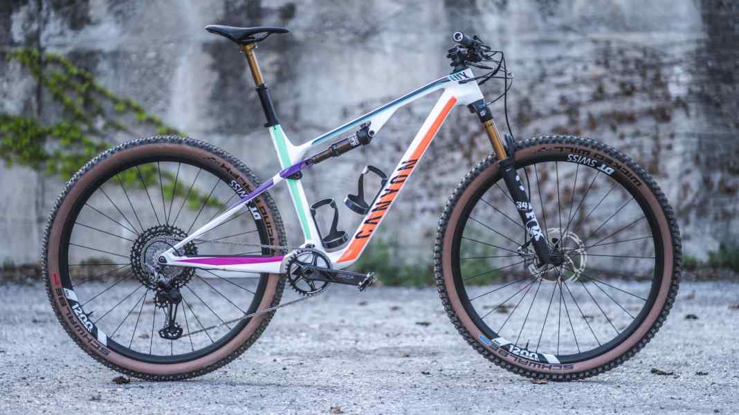 Race expertise: Canyon Lux CF9 Emily Batty on test