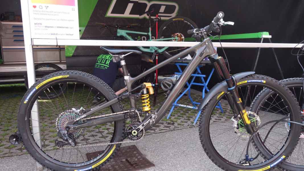 Hope: High-pivot enduro from England