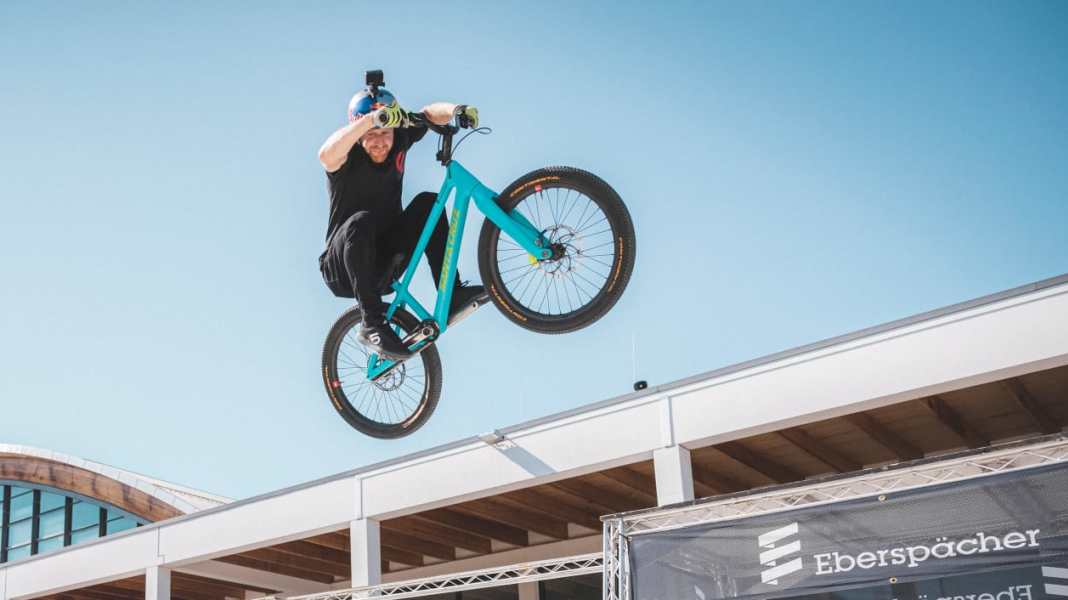FMB Slopestyle Event and Drop and Roll Show at the Eurobike