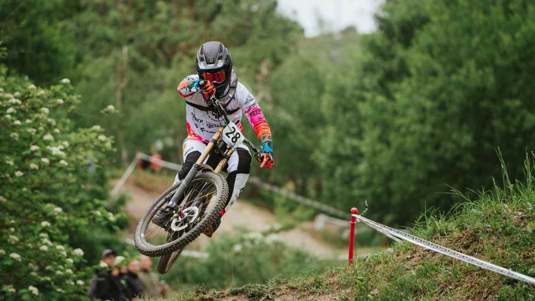 Downhill: Zwei junge Franzosen in Willingen vorne