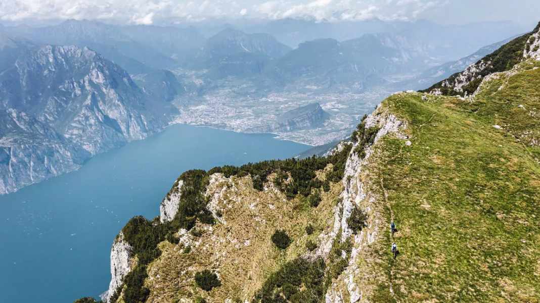 E-MTB king tours in Italy: EMTB area guide Lake Garda - classics