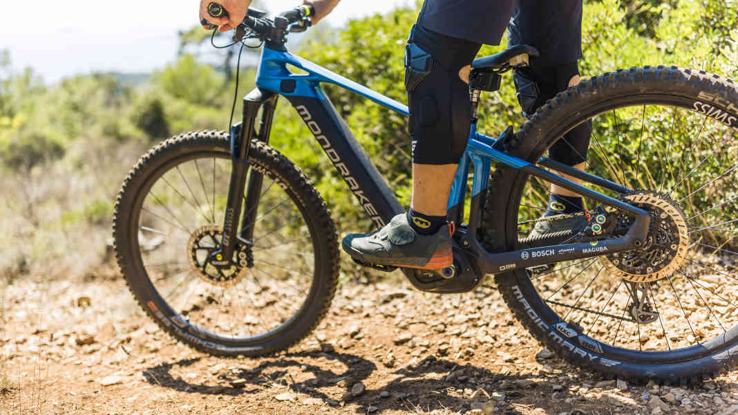 How to: EMTB-Expert riding technique #1 - the right pedalling position