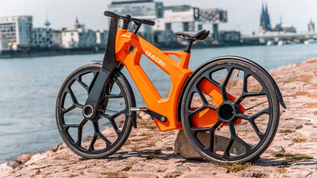 igus:bike: The first bicycle made entirely of plastic - now on tour