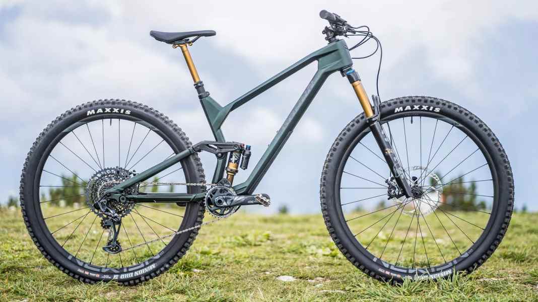 Test bestseller bikes 2023: Trail bike Radon Skeen Trail 10.0 HD