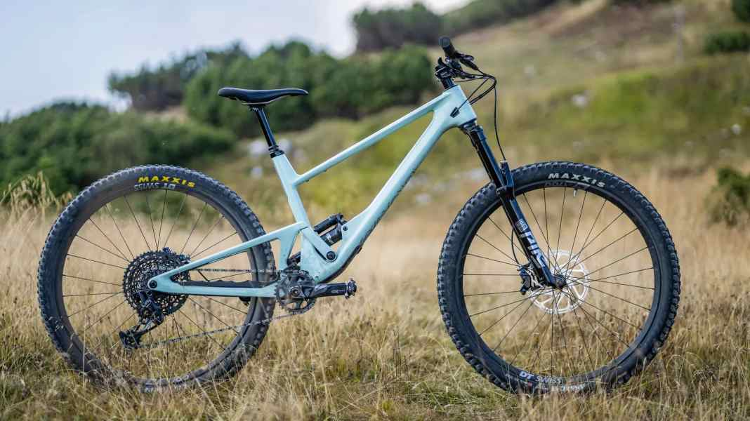 Test Beststeller-Bikes 2023: All Mountain Bike Scor 4060 ST