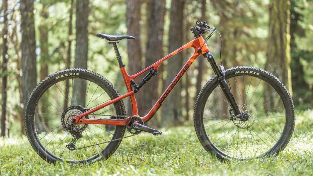 Test trail bikes 2023: Rocky Mountain Element C70