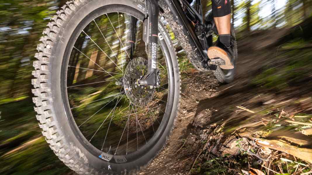 Safety gain or unnecessary technology: "That's why ABS is not a saviour in cycling"
