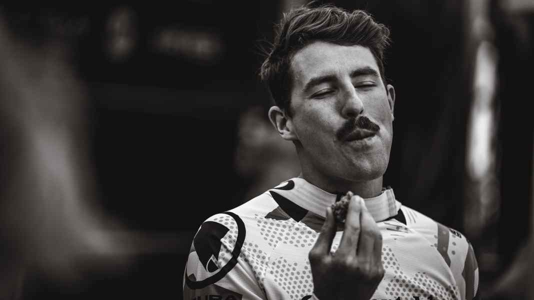 Andi Kolb: Gib mir 5 mit dem schnellsten Schnurrbart Österreichs