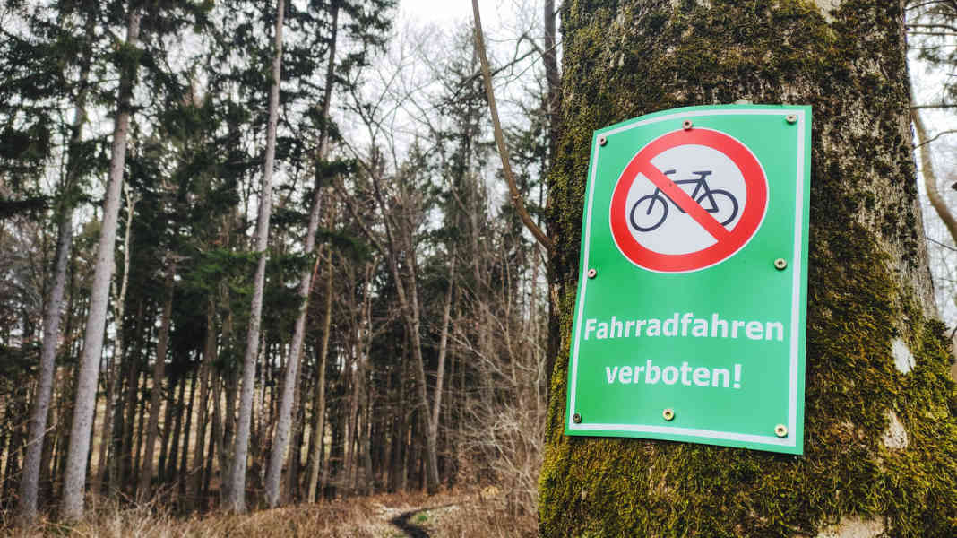 Radfahrverbote im Landkreis Miesbach: Biker mobilisieren gegen neue Verordnungen