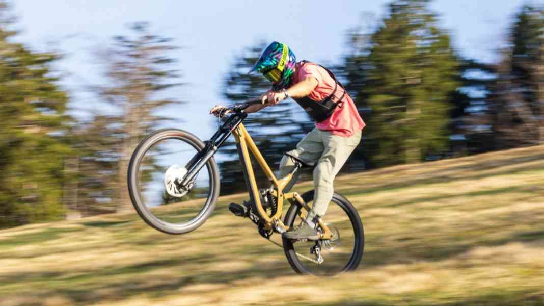 Rose Bikes warns of possible safety risk with Scrub mountain bikes
