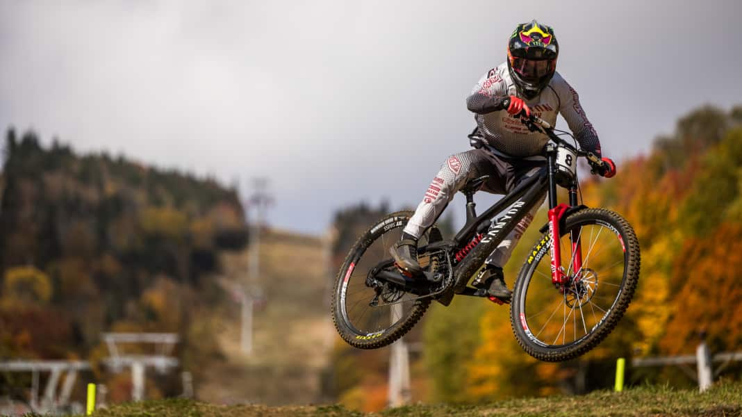 Canyon Sender: Down-Hill mit High-Pivot