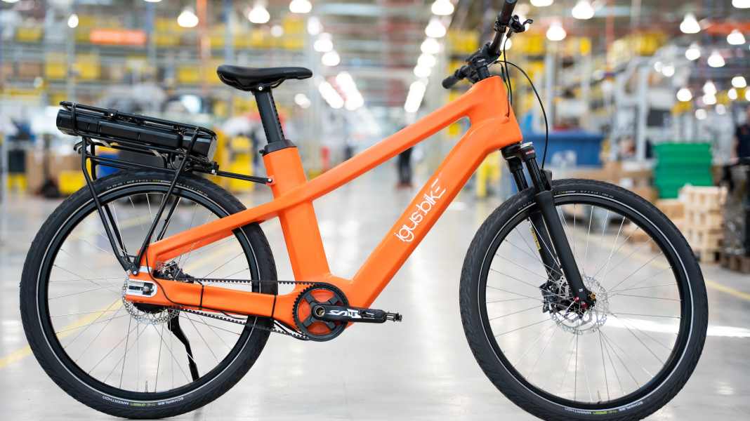 Nachhaltigkeit trifft Innovation: Igus zeigt E-Bike aus recycelten Fischernetzen auf Eurobike
