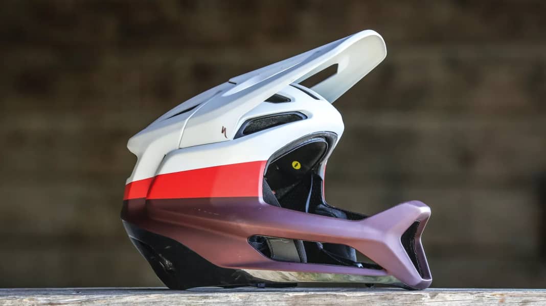 Full-face helmet for E-MTB riders: Specialised Gambit in the EMTB short test