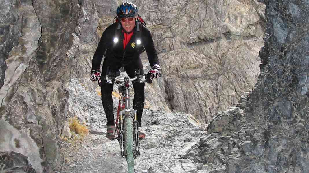 Attention to those crossing the Alps: the Val d’Uina is closed!