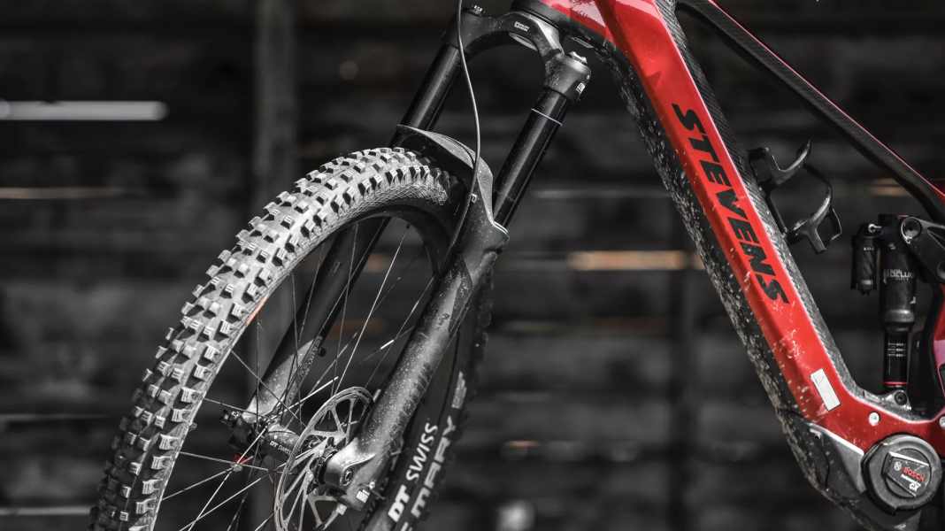 MTB suspension fork: SR Suntour Durolux 38 on test