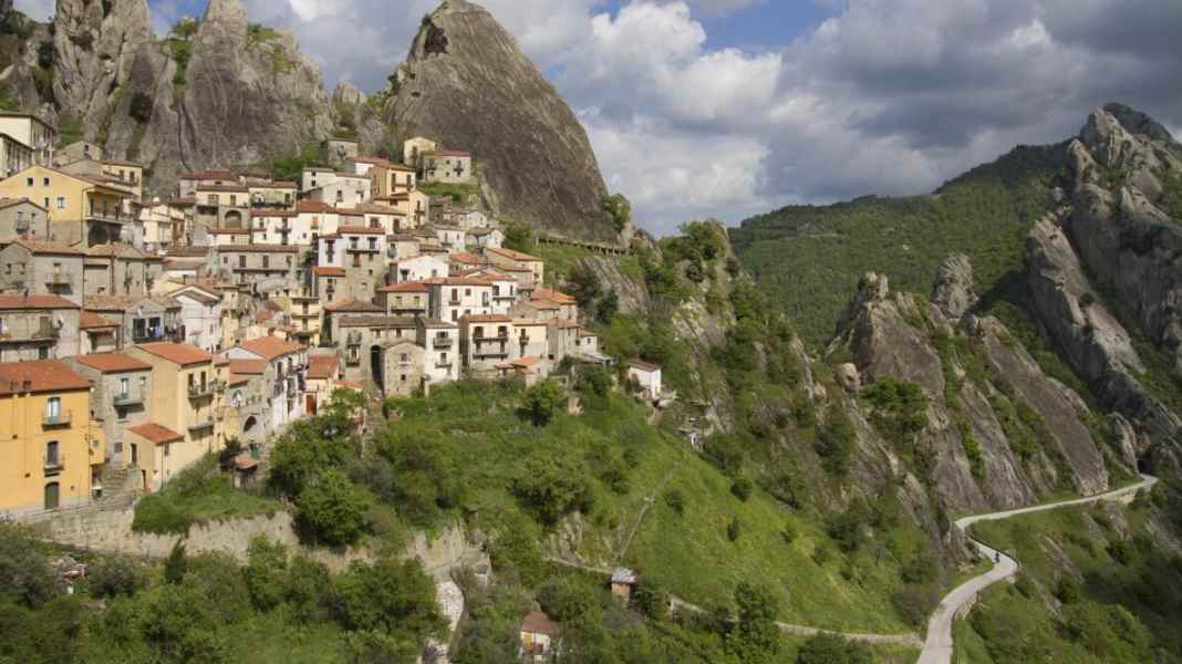 Ruhiges, wildes Entdeckerland in Italiens Süden