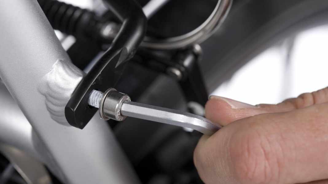 Luggage carrier maintenance