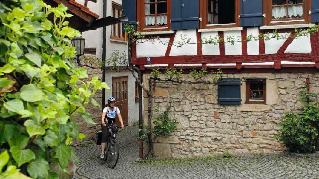 Hohenzollern Cycle Route through Baden-Württemberg