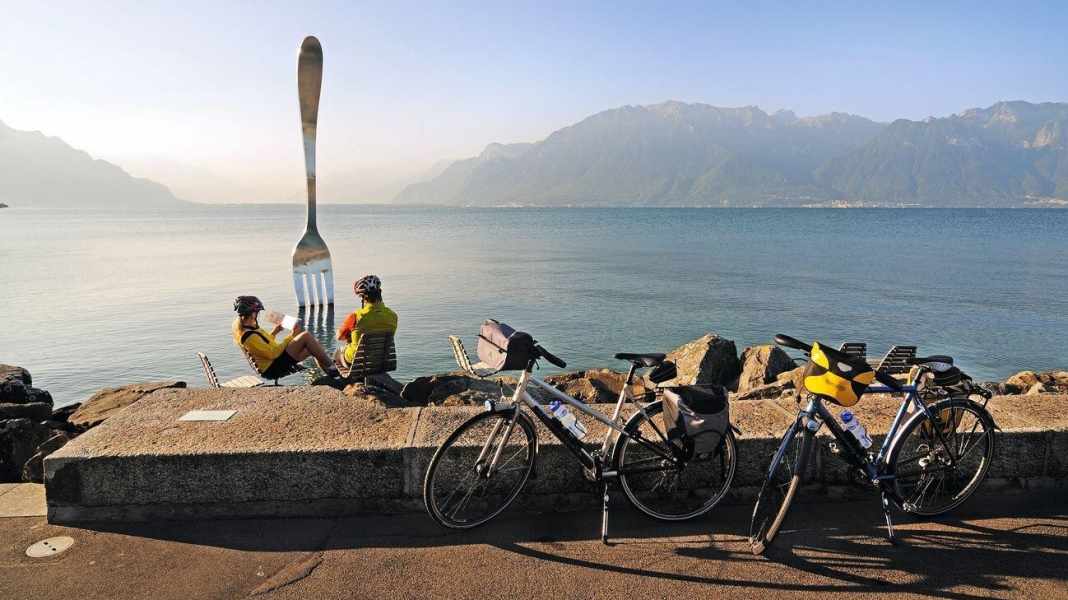 Mit dem Fahrrad rund um den Genfersee