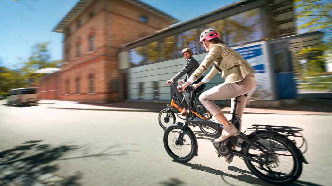 Klein und alltagstauglich: 5 Falt-Pedelecs im Vergleich