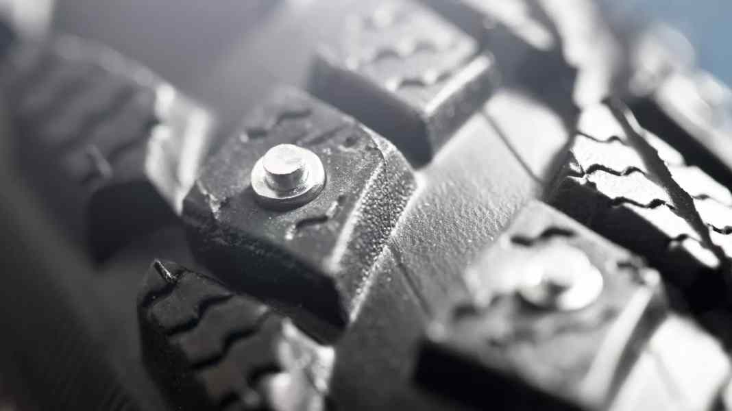 Well-oiled and on spikes: cycling safely in winter