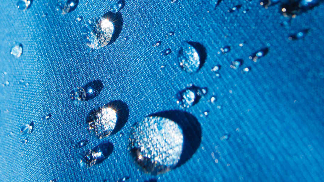 Test 2016: Regenjacken für Rennradfahrer - 28 Regenjacken für Rennradfahrer und -innen im Test