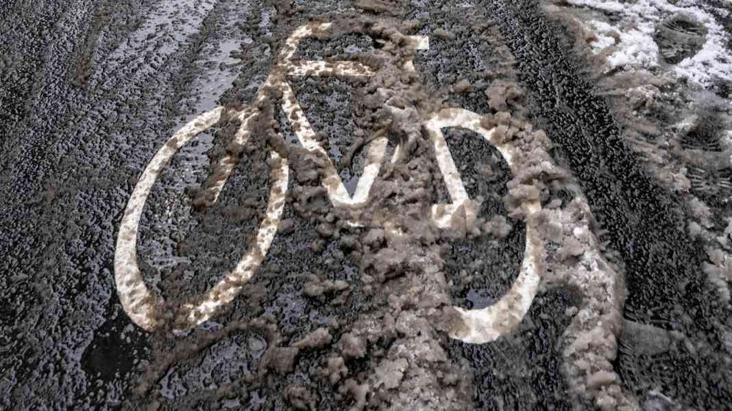 Studie zu Fahrradunfällen: Besonders im Winter lauert die Gefahr