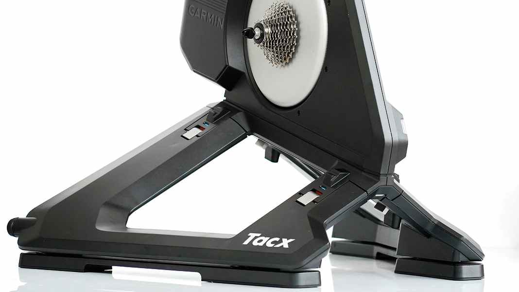 Smarttrainer im Test: Wie gut ist Garmins Top-Gerät - Tacx Neo 3M?