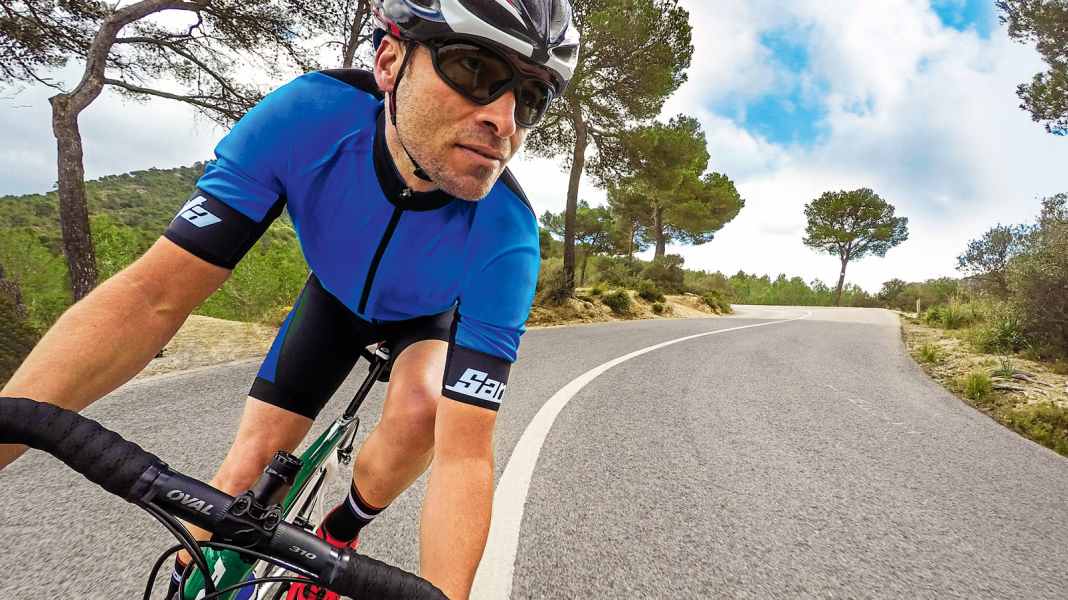 Buying advice: Road bike clothing with function
