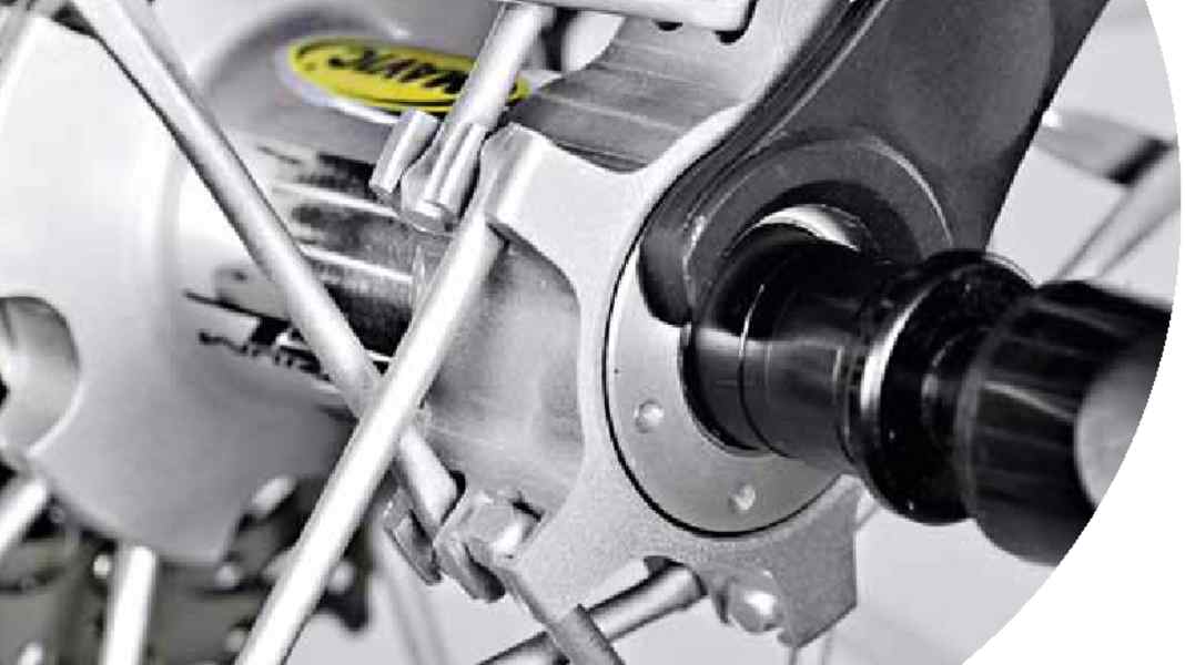 Lagerspiel einstellen