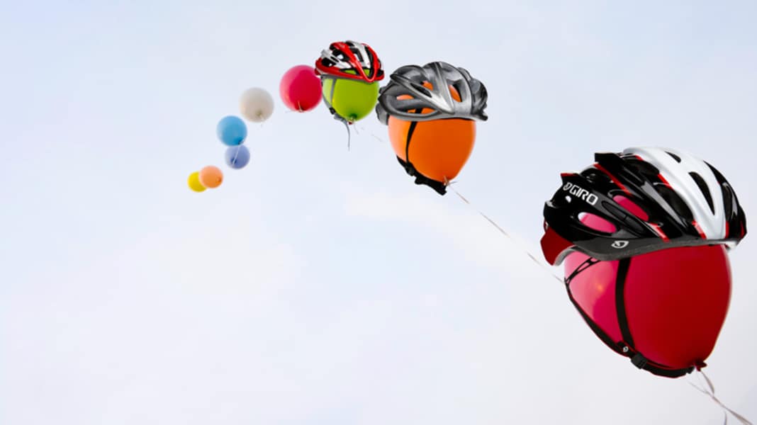 Test 2010: Lightweight helmets - 11 lightweight helmets up to 250 grams in the test