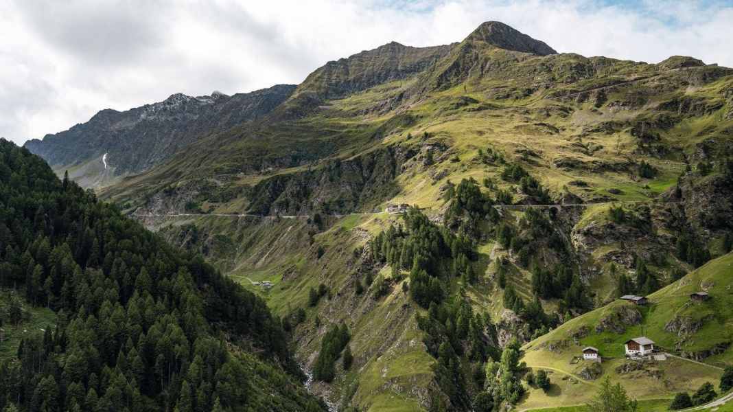 Ein Tag am Timmelsjoch - Reportage Ötztaler Radmarathon 2021