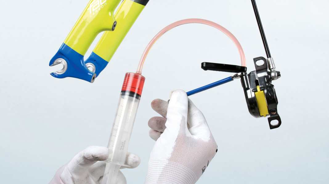 Workshop: So entlüften Sie hydraulische Shimano Rennrad-Scheibenbremsen