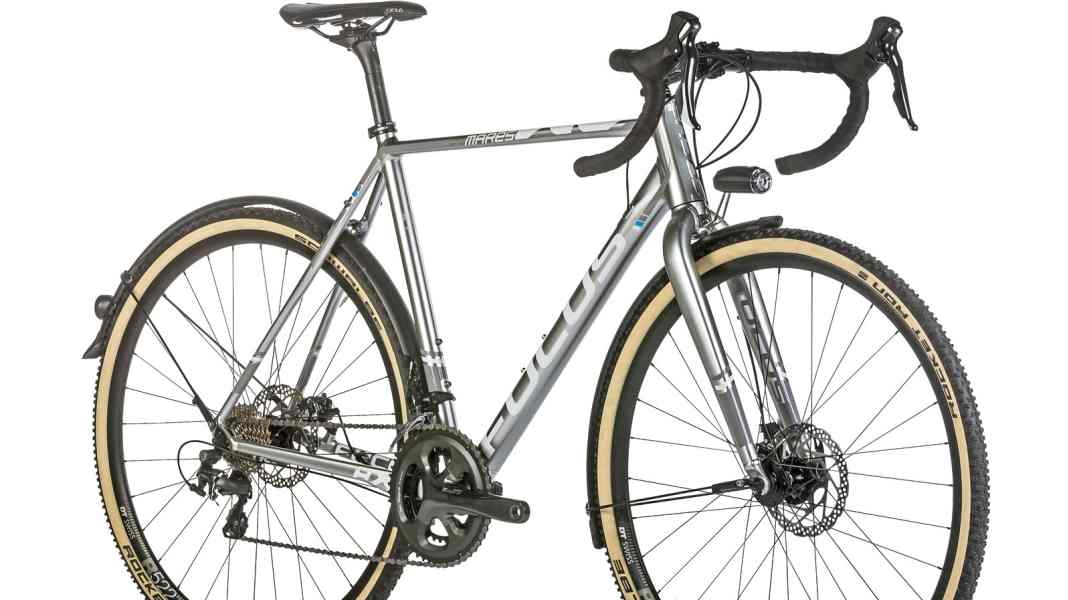 Test 2016 winter road bikes: Focus Mares AX Disc Commuter - Focus Mares AX Disc Commuter on test