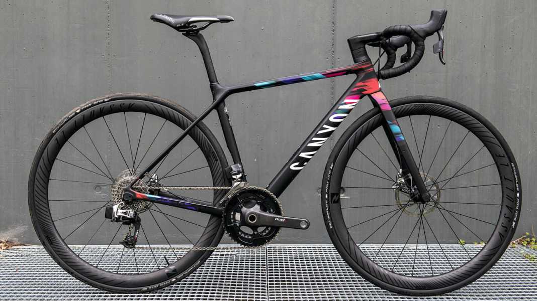 New in 2018: Women's road bikes from Canyon