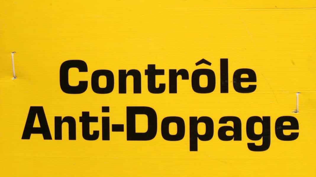 Suspension pour dopage : l'UCI suspend l'équipe continentale pour 30 jours