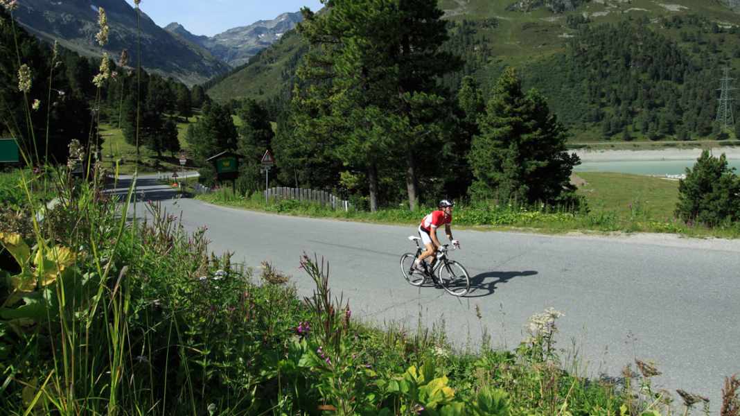 Anstiege der Alpen: Kühtaisattel - Kühtaisattel: Scharfrichter beim Ötztaler Radmarathon