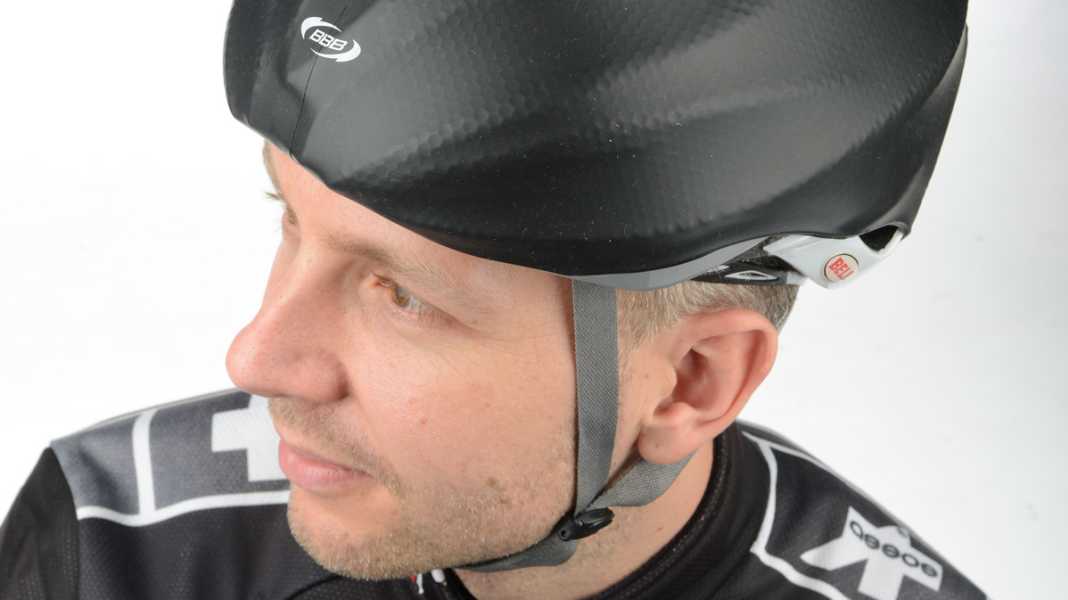 Test: BBB helmet cover 2015