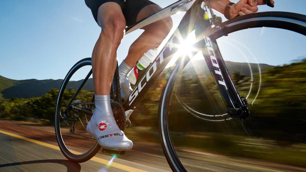 Leichte Überschuhe im Test