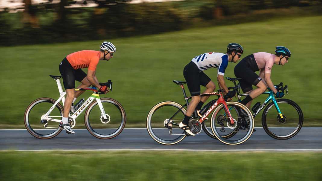 13 vélos de course de haut niveau en test comparatif - Les vélos des pros du Tour de France