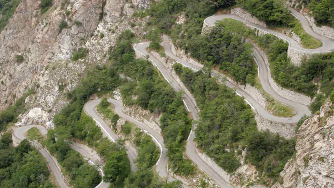 Anstiege der Alpen: Col de Chaussy - Col de Chaussy: Tolles Gekurve