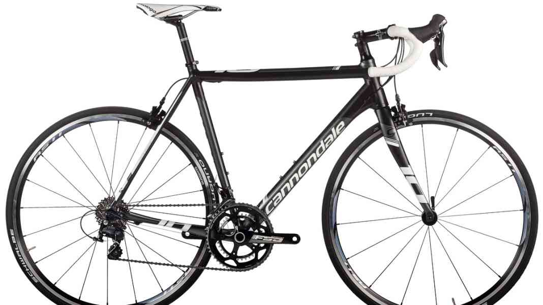 Test 2015: Cannondale CAAD10 105