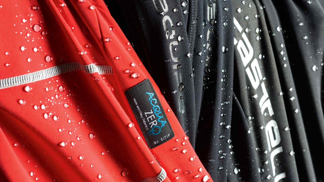 Neue Stoffe für Regenbekleidung