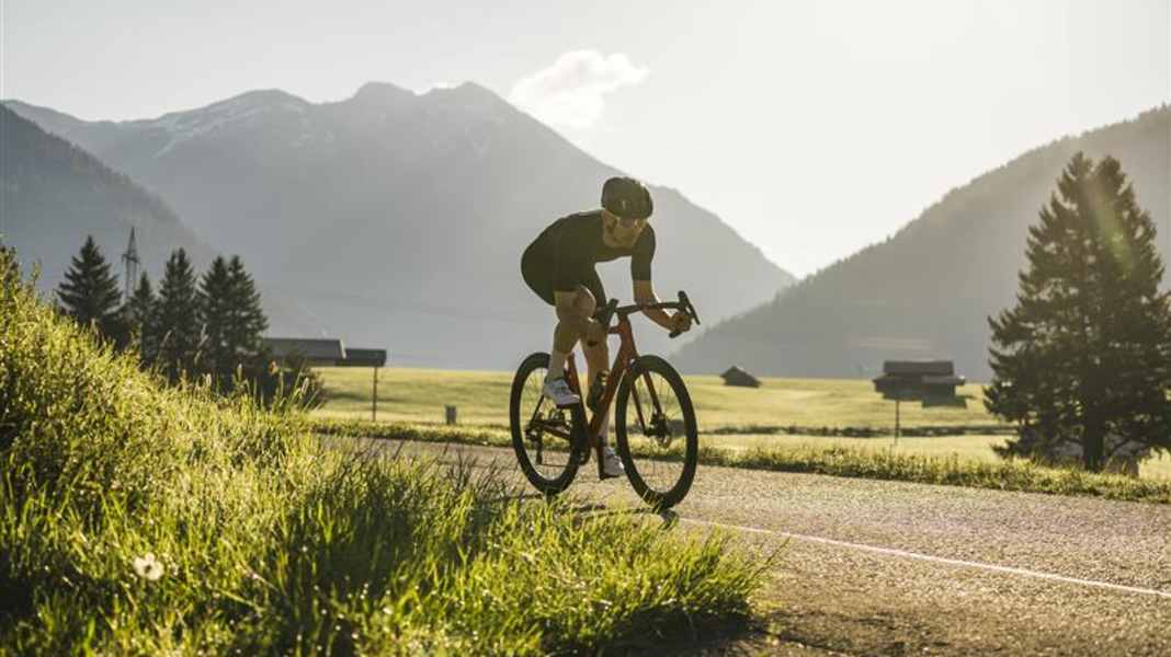 Sommertouren: Die 6 besten Tipps fürs Radfahren bei großer Hitze