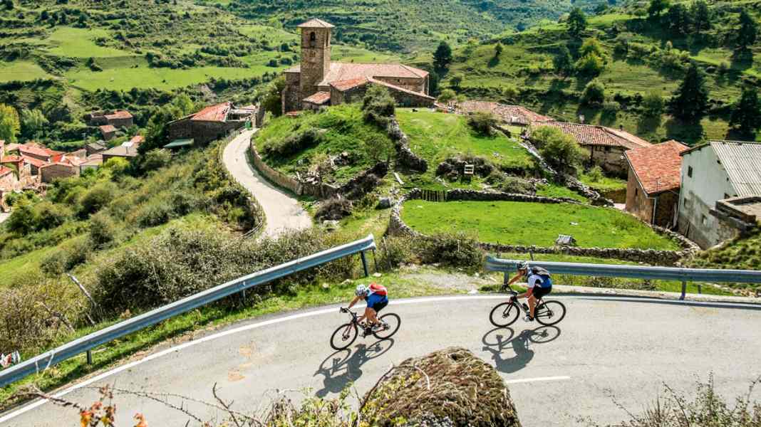 Autumn road bike tours in Europe - 6 road bike tours in the most beautiful wine regions
