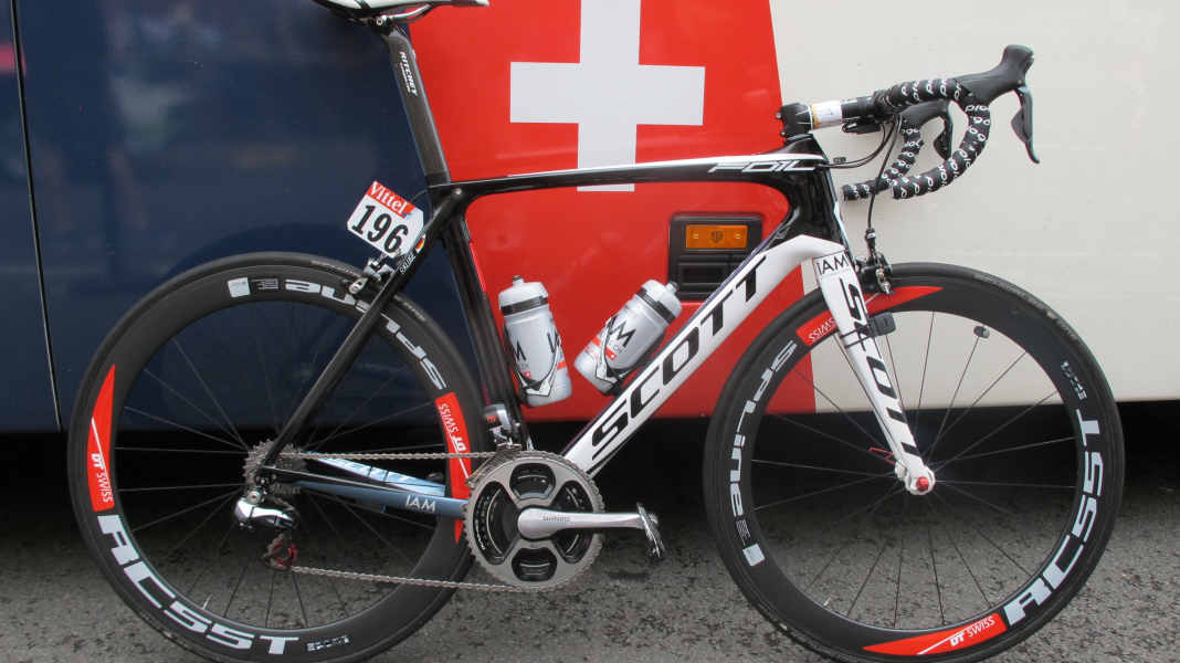 Team bikes of the Tour de France: IAM Cycling