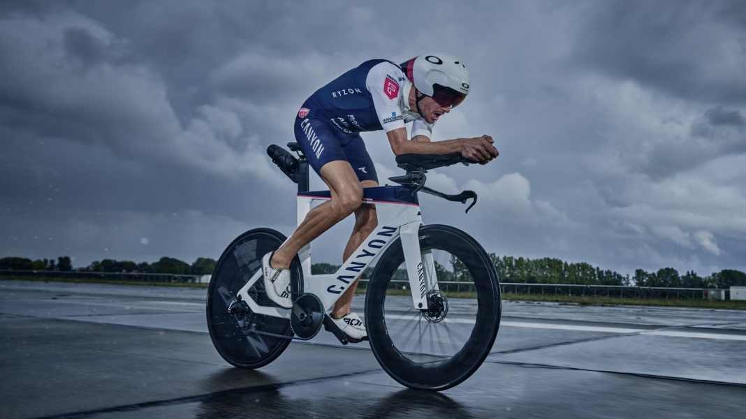 Canyon Speedmax Disc 2021 - Nouveau vélo de triathlon présenté par Canyon