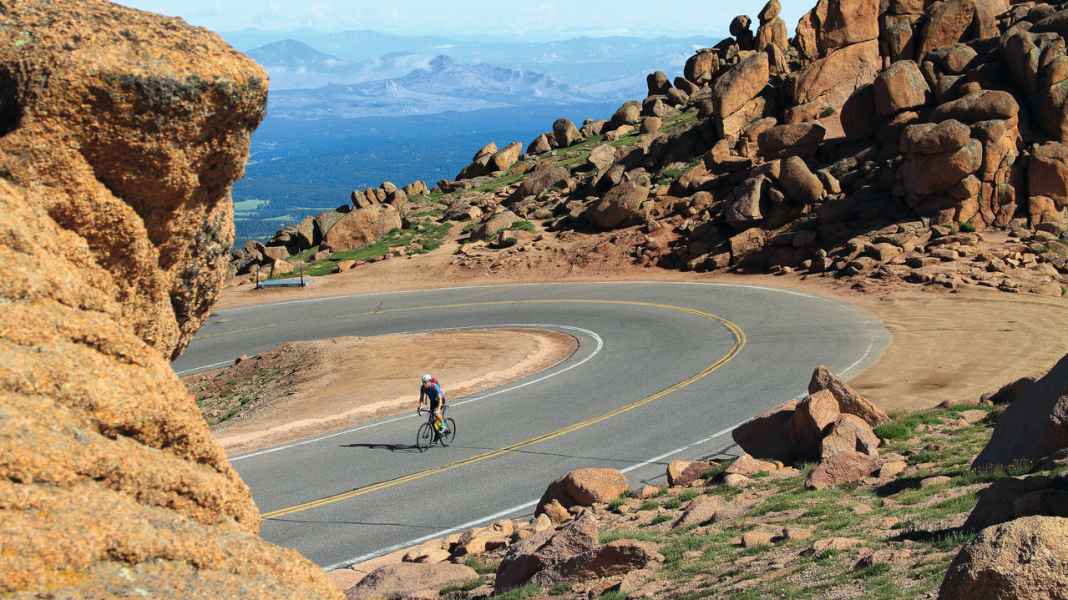 Rocky Mountains, USA: Road bike tours in Colorado - Grandiose road bike tours in the Rocky Mountains