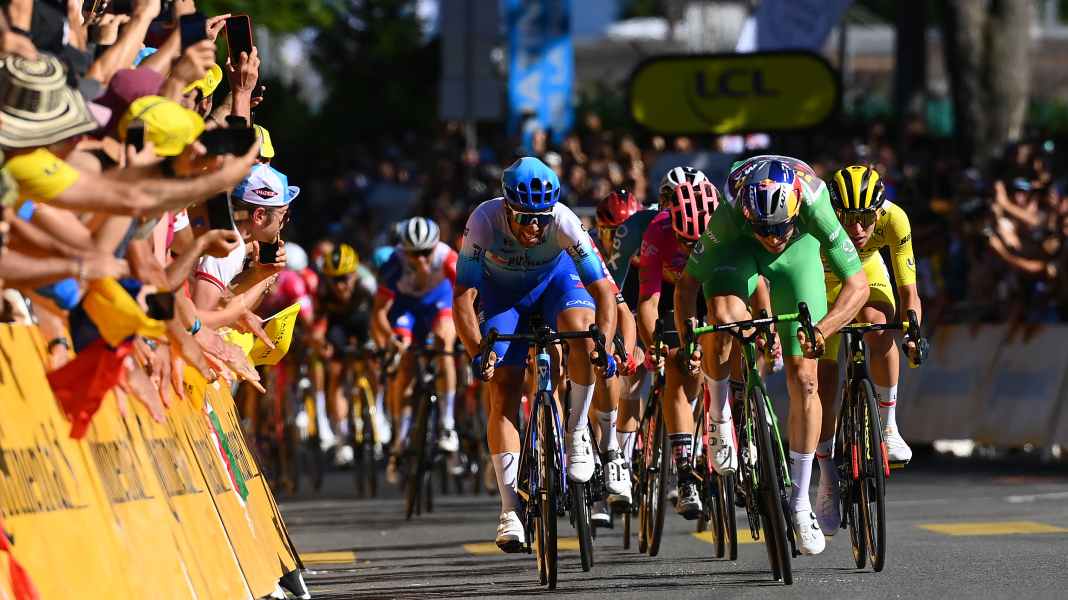 Van Aert gewinnt 8. Etappe der Tour - Pogacar Dritter